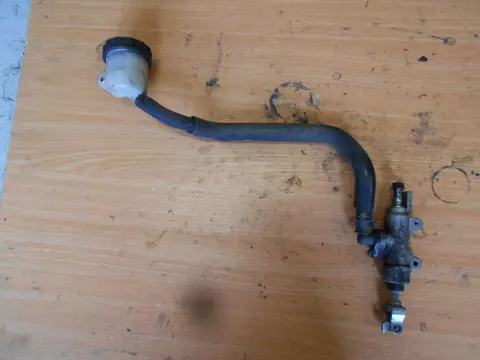 Rear brake master cylinder  Honda CBR 1100 XX 1999 - 2006