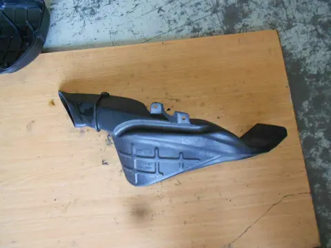 Air intake right Honda CBR 1100 XX 1999 - 2006
