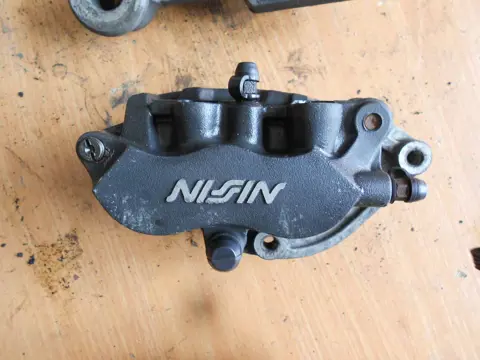 Brake calipers front Honda CBR 1100 XX 1999 - 2006