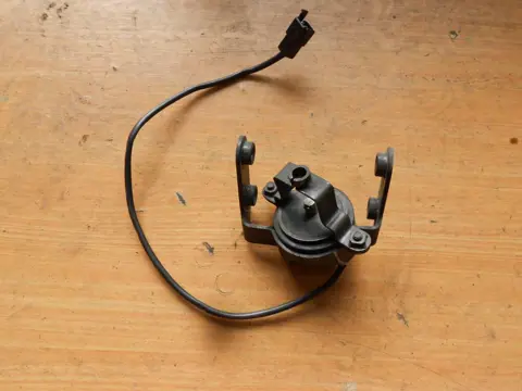 Relay Suzuki VS 1400 Intruder 1987 - 2005