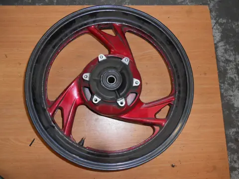 Rear wheel Yamaha TDM 1996 - 2000