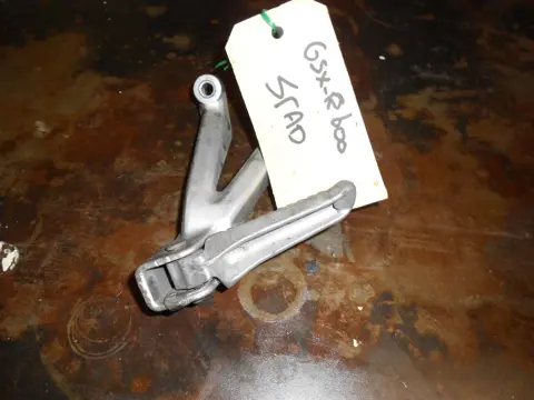 Pillion step left  Suzuki GSX R 600 1995 - 2000