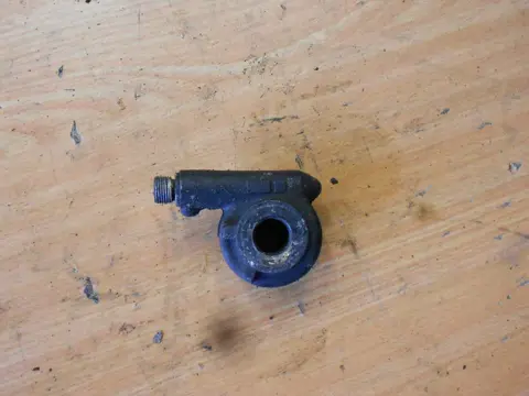 Speedometer gear box Kawasaki GPZ 500 1988 - 1994