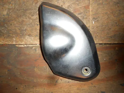 Air cleaner case Suzuki GSF 600 650 Bandit  1996 - 1999