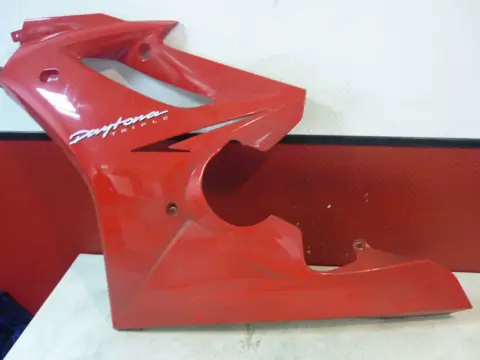 Cowl Left Triumph Daytona 675  2006 - 2008