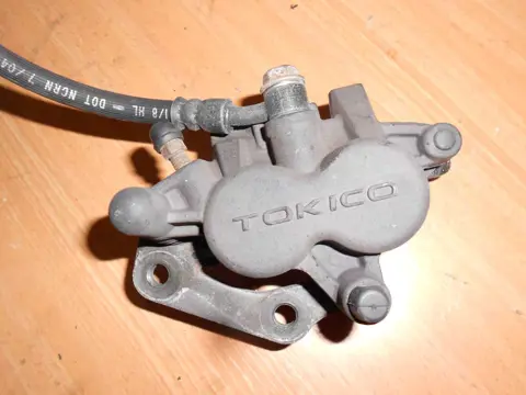 Brake calipers front Suzuki DL 650 V STROM 2003 - 2011