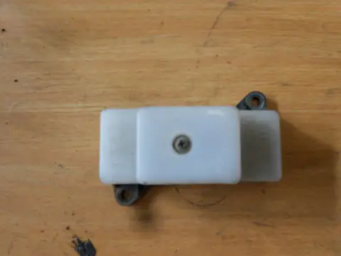 Fuse box Suzuki GSX R 750 1990 - 1991
