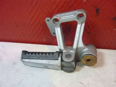Pillion step right Kawasaki GPZ 600 1985 - 1987
