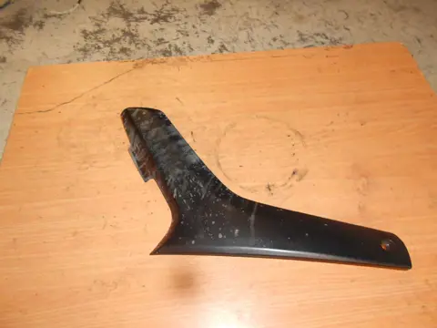 Cowl left small Suzuki DL 650 V STROM 2003 - 2011