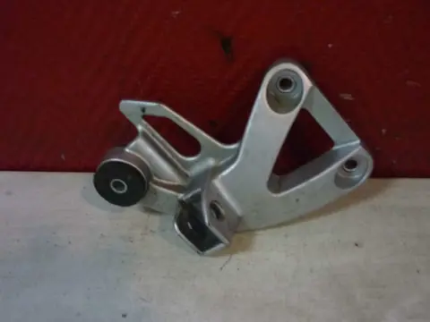 Pillion step right Suzuki GSX F 750 1998 - 2005