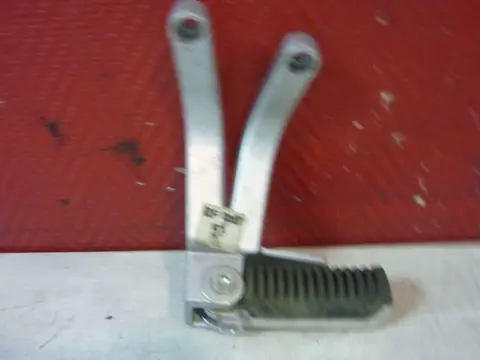 Pillion step left  Suzuki RF 900 1993 - 1996