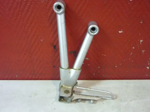 Pillion step left  Suzuki GSF 600 650 Bandit  2000 - 2004