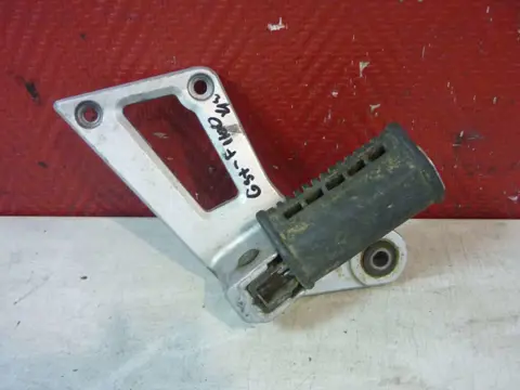 Pillion step left  Suzuki GSX F 1100 1988 - 1994