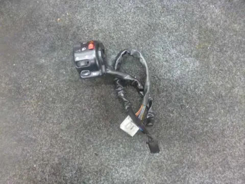 Handlebar switch assy left Triumph Sprint ST 955 1999 - 2005