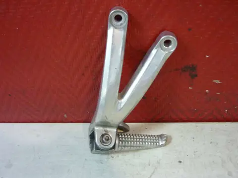 Pillion step left  Yamaha YZF R6 1998 - 2002