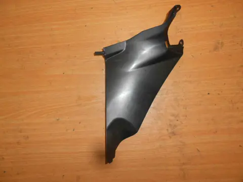 Cowl left inner Suzuki GSX R 1000 2005 - 2006