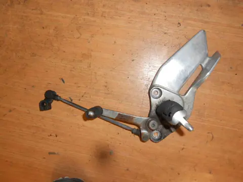 Main step holder left Yamaha XJ 900 S Diversion 1994 - 2005