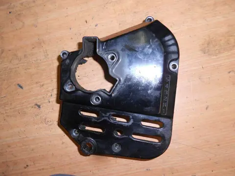 Engine cover front spocket Suzuki GSX F 1100 1988 - 1994