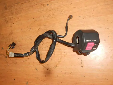 Handlebar switch assy right Suzuki GSX F 1100 1988 - 1994