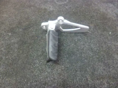 Main step holder left BMW R 1200 ST 2005 - 2009