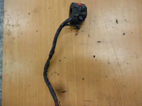 Handlebar switch assy right Kawasaki ZX 10 R 1989 - 1991