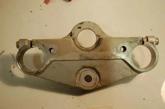 Fork top bridge Suzuki GSX F 600 1988 - 1997