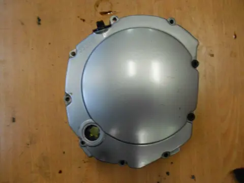 Crankcase cover Clutch side Suzuki GSF 600 650 Bandit  1996 - 1999