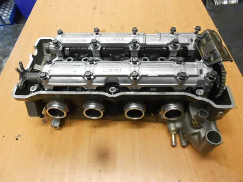 Cylinder head Honda CB 900 2002 - 2007