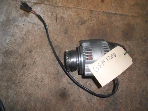 Generator Suzuki GSF 1250 Bandit  2000 - 2004