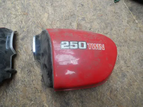 Cowl left small Honda CB 250 1990 - 1993