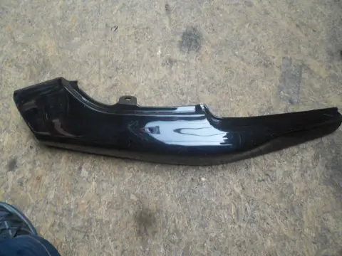 Cowl rear right Suzuki GSF 400 Bandit 1991 - 1997