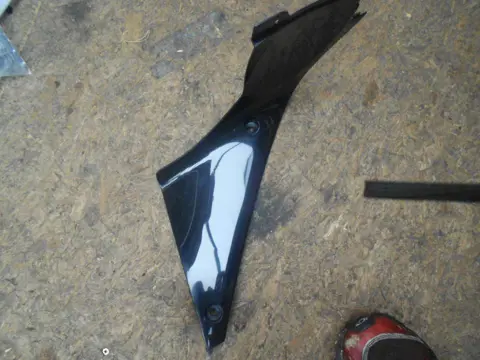 Cowl left inner Yamaha YZF R1 2004 - 2006