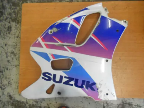 Cowl right Suzuki GSX R 750 1992 - 1993