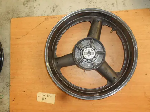 Rear wheel Suzuki SV 650 2003 - 2013