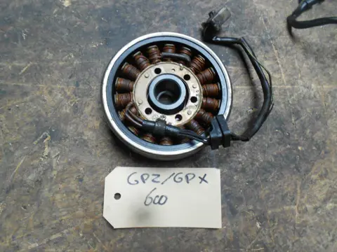 Generator Kawasaki GPX 600 1988 - 1994