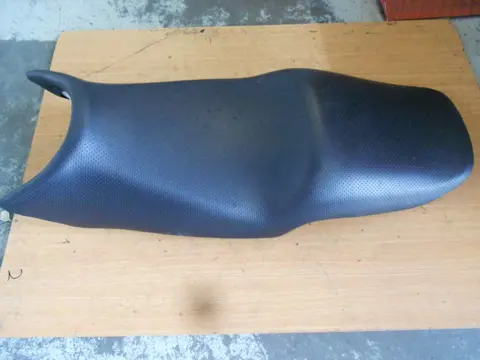 Seat Yamaha FAZER 600 2004 - 2007