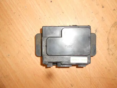 Fuse box Kawasaki ZX 6 R 1994 - 1997