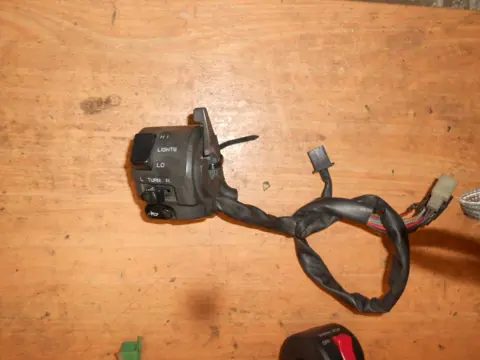 Handlebar switch assy left Kawasaki ZX 6 R 1994 - 1997