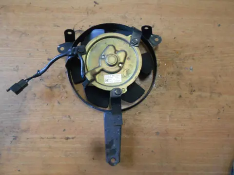 Fan Yamaha YZF R6 1998 - 2002