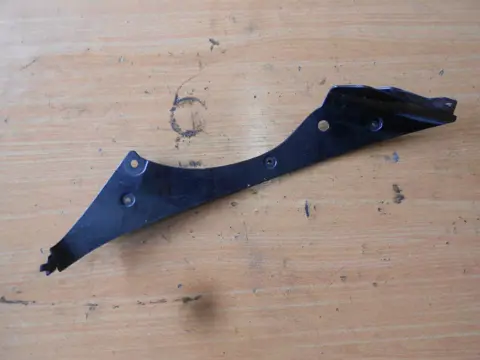 Cowl left inner Yamaha YZF R6 1998 - 2002