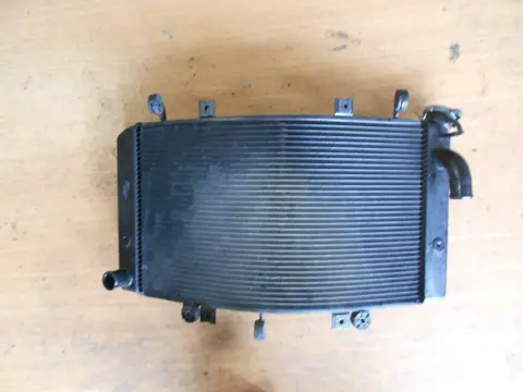 Radiator Suzuki GSX R 1300 Hayabusa 2008 - 2009