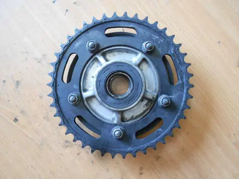 Driven flange Suzuki GSX R 750 2001 - 2003