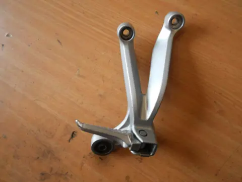 Pillion step right Suzuki GSX R 750 2001 - 2003