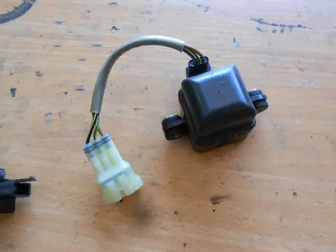 Relay Kawasaki ZX 12 R 2000 - 2001