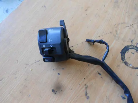Handlebar switch assy left Kawasaki ZX 12 R 2000 - 2001