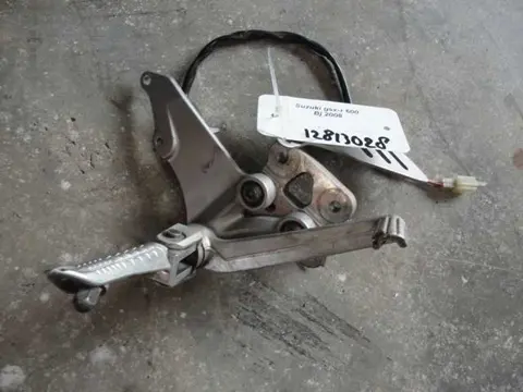 Footpegs left and or right Suzuki GSX R 600 2008 - 2010