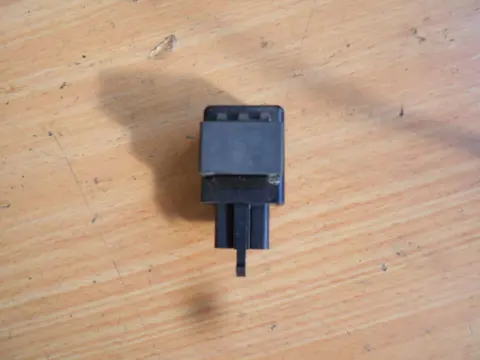 Relay Yamaha FAZER 1000 1998 - 2005