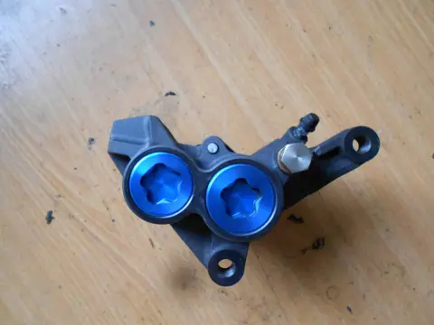 Brake caliper Yamaha FAZER 1000 1998 - 2005