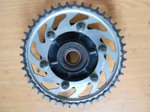 Driven flange Yamaha FAZER 1000 1998 - 2005