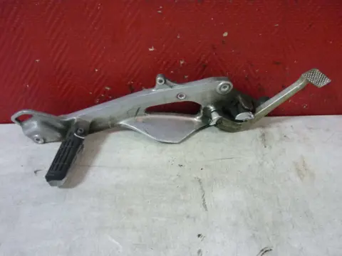 Main step holder right Yamaha TDM 2001 - 2004
